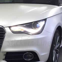 Pellicola adesiva bianco cromo satinato wrapping metallizzato opaco auto moto